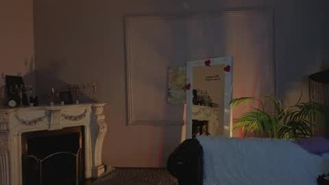 jes_solar online show from April 15, 9:59 pm