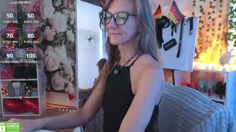 Snapshot of jesica_moon_peachyy chatting on June 21, 4:48 am jesica_moon_peachyy online show from June 21, 4:48 am