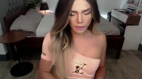 jesie_hot69 online show from April 17, 5:54 am