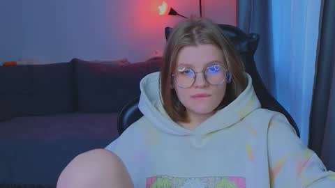 JessieVibes online show from March 10, 2:55 pm