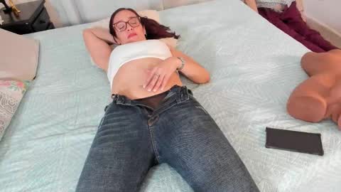 Snapshot of jess1ca_herrera chatting on September 12, 10:54 pm jessica herreraToday I will be your devil and you my victim online show from September 12, 10:54 pm