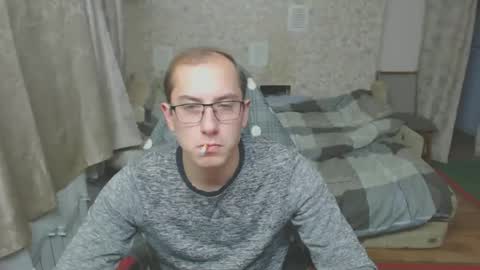 Snapshot of jess_nest chatting on October 15, 5:02 pm Jess online show from October 15, 5:02 pm