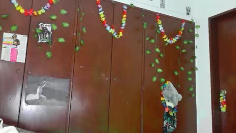 Jessica online show from February 6, 9:12 am