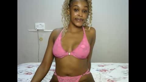 jessajoyy online show from October 3, 7:27 am