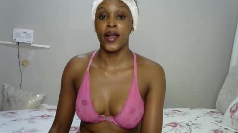 jessajoyy online show from January 8, 5:43 am