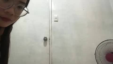 Snapshot of jessalicious_143 chatting on February 14, 3:54 am Jessa online show from February 14, 3:54 am