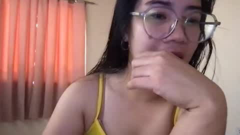 Snapshot of jessalicious_143 chatting on October 12, 2:32 am Jessa online show from October 12, 2:32 am