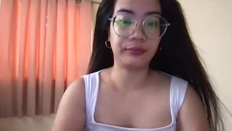 Snapshot of jessalicious_143 chatting on October 13, 2:11 am Jessa online show from October 13, 2:11 am