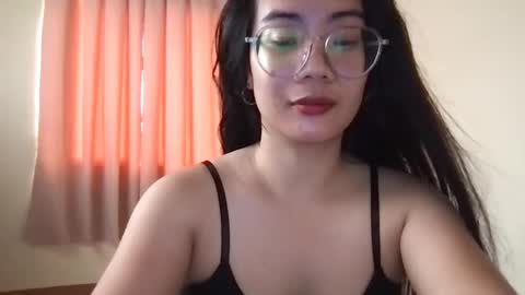 Snapshot of jessalicious_143 chatting on October 28, 3:32 am Jessa online show from October 28, 3:32 am