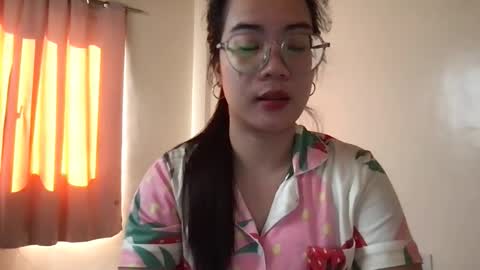 Snapshot of jessalicious_143 chatting on October 31, 12:00 am Jessa online show from October 31, 12:00 am