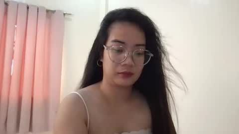 Snapshot of jessalicious_143 chatting on November 19, 4:34 am Jessa online show from November 19, 4:34 am