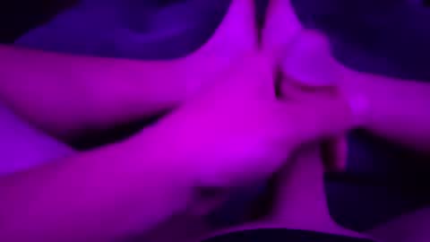 Snapshot of jesseboyy chatting on October 31, 3:29 am jesseboyy online show from October 31, 3:29 am