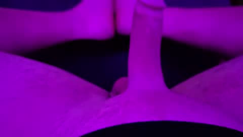 jesseboyy online show from June 8, 7:36 pm