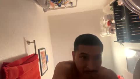 Snapshot of jesselopezcali chatting on January 29, 8:25 pm Hungjessy online show from January 29, 8:25 pm