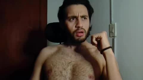 Snapshot of jessepickman chatting on October 24, 5:48 am Angel Demon online show from October 24, 5:48 am