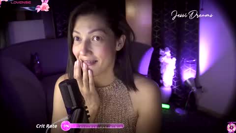 Snapshot of jessi_dreams chatting on October 16, 4:35 am Jessica Gomez online show from October 16, 4:35 am