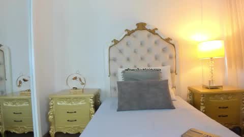 jessi lopez45 online show from February 13, 7:32 pm