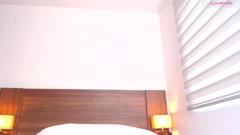 I AM JESSI online show from December 16, 6:27 pm