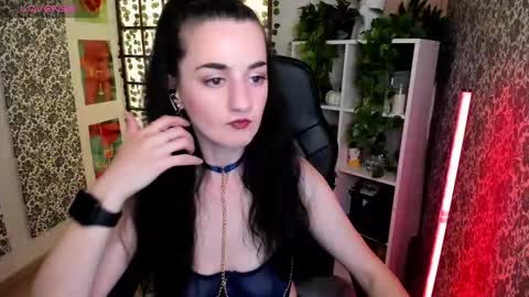 Snapshot of jessica_alford chatting on September 9, 9:09 am Jessica online show from September 9, 9:09 am