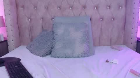 Jessica  online show from December 16, 11:37 am