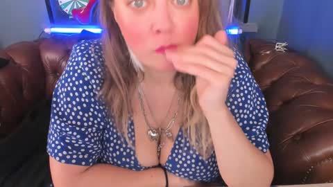 Snapshot of jessica_foxie chatting on January 28, 4:30 pm Jessica online show from January 28, 4:30 pm
