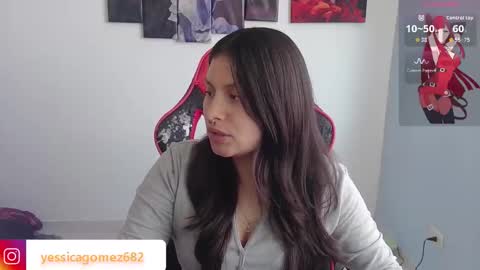 Snapshot of jessica_gomezz chatting on September 28, 8:36 pm Jessica gomez online show from September 28, 8:36 pm