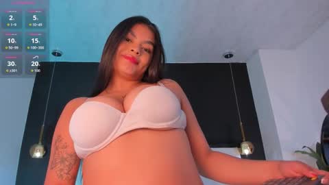 Snapshot of jessica_montez05 chatting on September 29, 5:40 pm jessica_montez05 online show from September 29, 5:40 pm