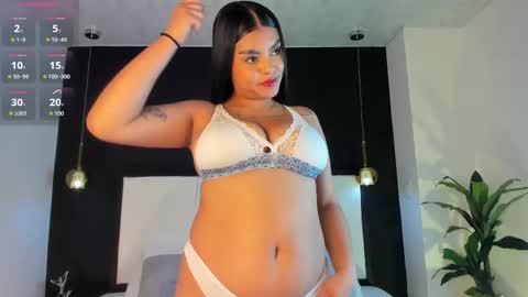 Snapshot of jessica_montez05 chatting on October 1, 5:41 pm jessica_montez05 online show from October 1, 5:41 pm