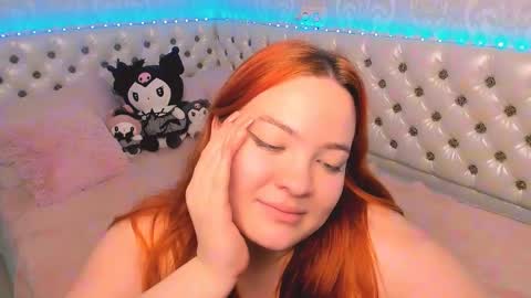 Snapshot of jessica_rabbitt19 chatting on December 5, 10:34 pm jessica_rabbitt19 online show from December 5, 10:34 pm