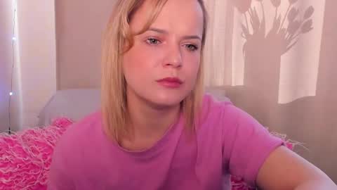 JessicaBeverly online show from March 15, 9:48 am