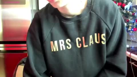 jessicaforris online show from December 13, 8:20 am