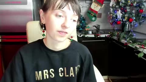 jessicaforris online show from December 21, 7:56 am