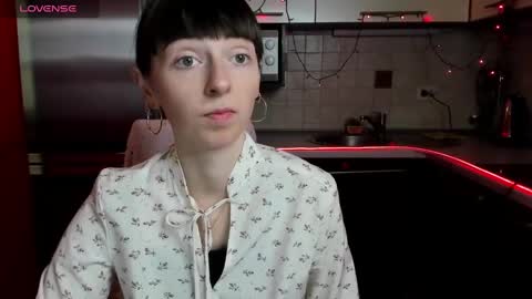 jessicaforris online show from January 28, 7:43 am