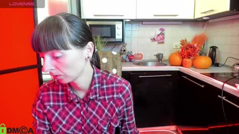 jessicaforris online show from September 27, 7:02 am