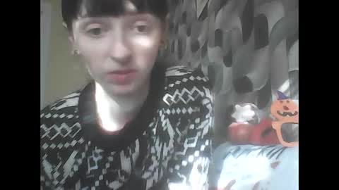 jessicaforris online show from October 31, 8:26 am