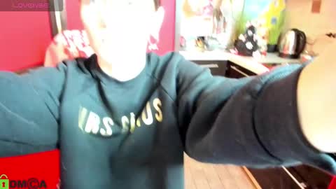 jessicaforris online show from December 18, 7:47 am