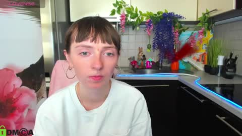 jessicaforris online show from April 14, 7:14 am