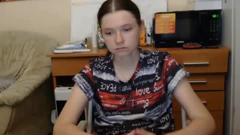 Snapshot of jessicaholland1 chatting on July 13, 5:49 pm jessicaholland1 online show from July 13, 5:49 pm