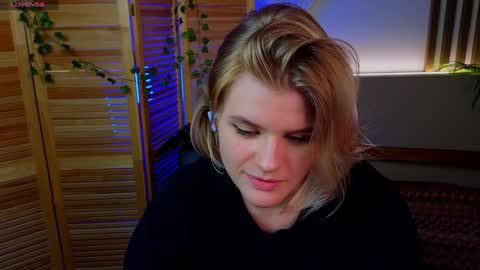 Snapshot of jessicaoconnor chatting on December 5, 7:38 pm jessicaoconnor online show from December 5, 7:38 pm