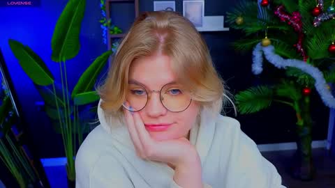 Snapshot of jessicaoconnor chatting on December 26, 3:53 pm jessicaoconnor online show from December 26, 3:53 pm