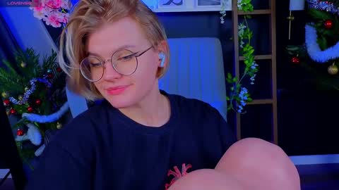 Snapshot of jessicaoconnor chatting on December 30, 7:32 pm jessicaoconnor online show from December 30, 7:32 pm