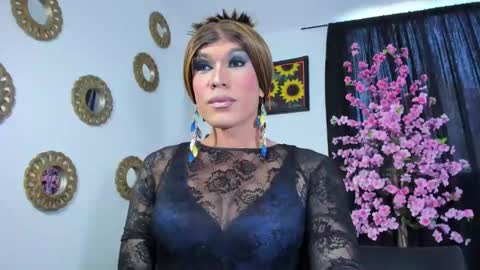 Jessica Caicedo online show from May 9, 12:32 pm
