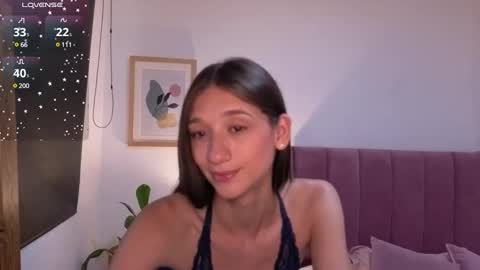 Jess online show from December 17, 4:21 pm