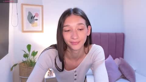 Jess online show from December 19, 7:51 pm