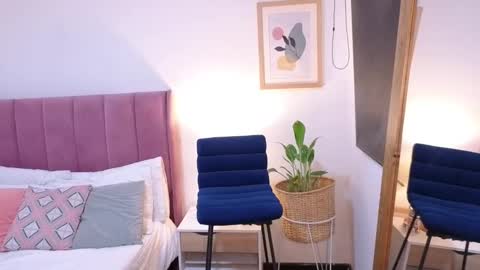 Jess online show from January 17, 2:28 pm