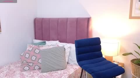 Jess online show from January 24, 6:04 pm