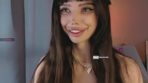 Snapshot of jessie_johns chatting on July 16, 6:14 pm jessie_johns online show from July 16, 6:14 pm