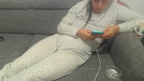 jessiestar3 online show from March 6, 5:35 am