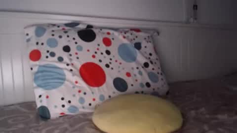 jessieryan online show from December 4, 6:44 am