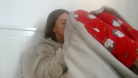 jessieryan online show from January 8, 11:43 am